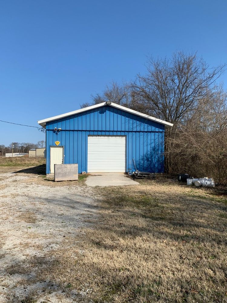 3700 E. 2nd Street Muscle Shoals, AL 35661